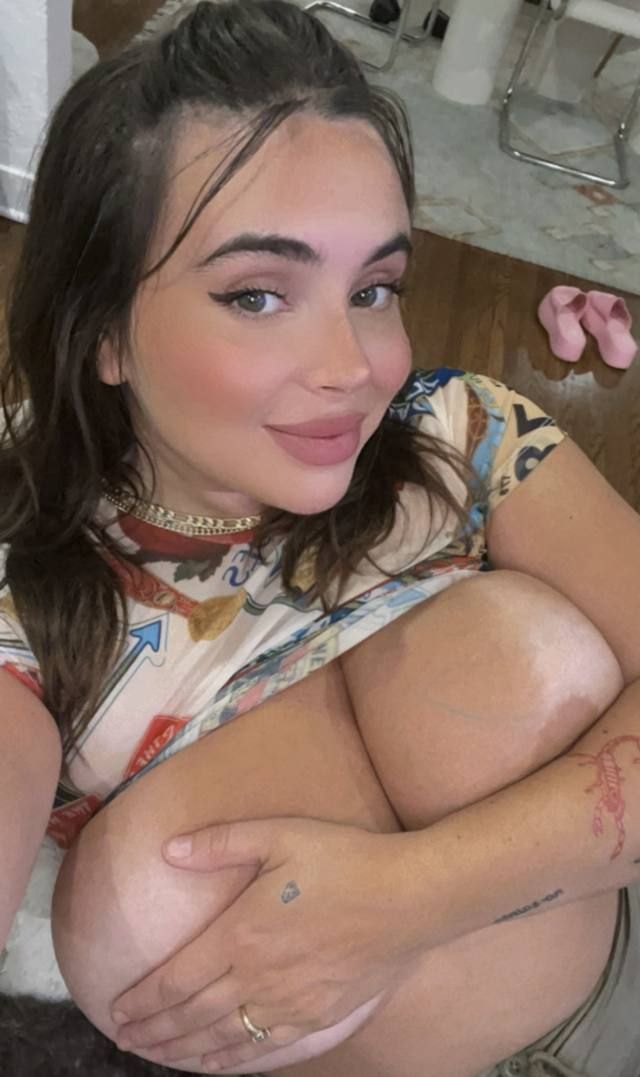 🔥🔥🔥💦 I ACCEPT PAYMENT IN PERSON ❤️❤️ no Bullshit AM NEW IN TOWN  WE CAN WORK FOR REGULAR  ❤️❤️Text me + +1 (423) 404-3571 - Image 3